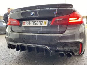 BMW M5 F90 V-Style Diffusor