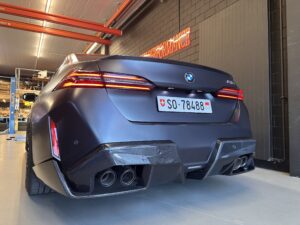 BMW M5 G90 / G99 Carbon P-Style Diffusor